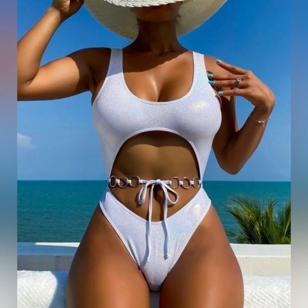 Metallic White Cut-out Ring Linked One Piece Swimsuit